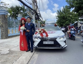 Cùng sánh bước vào thánh đường