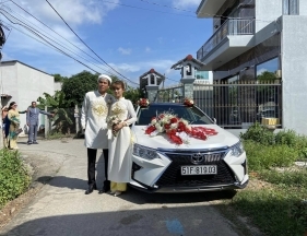 Áo trắng, nhưng không làm em lo lắng